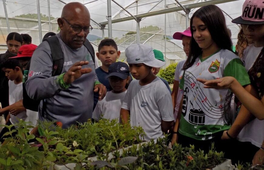 Plan Vacacional Comunitario “Venezuela Ríe 2025"